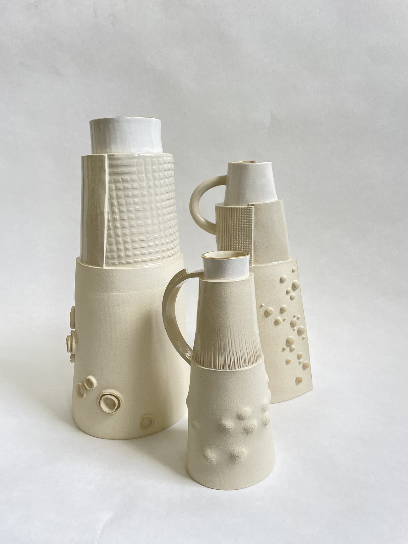 Picture of 'white Baopots' piece