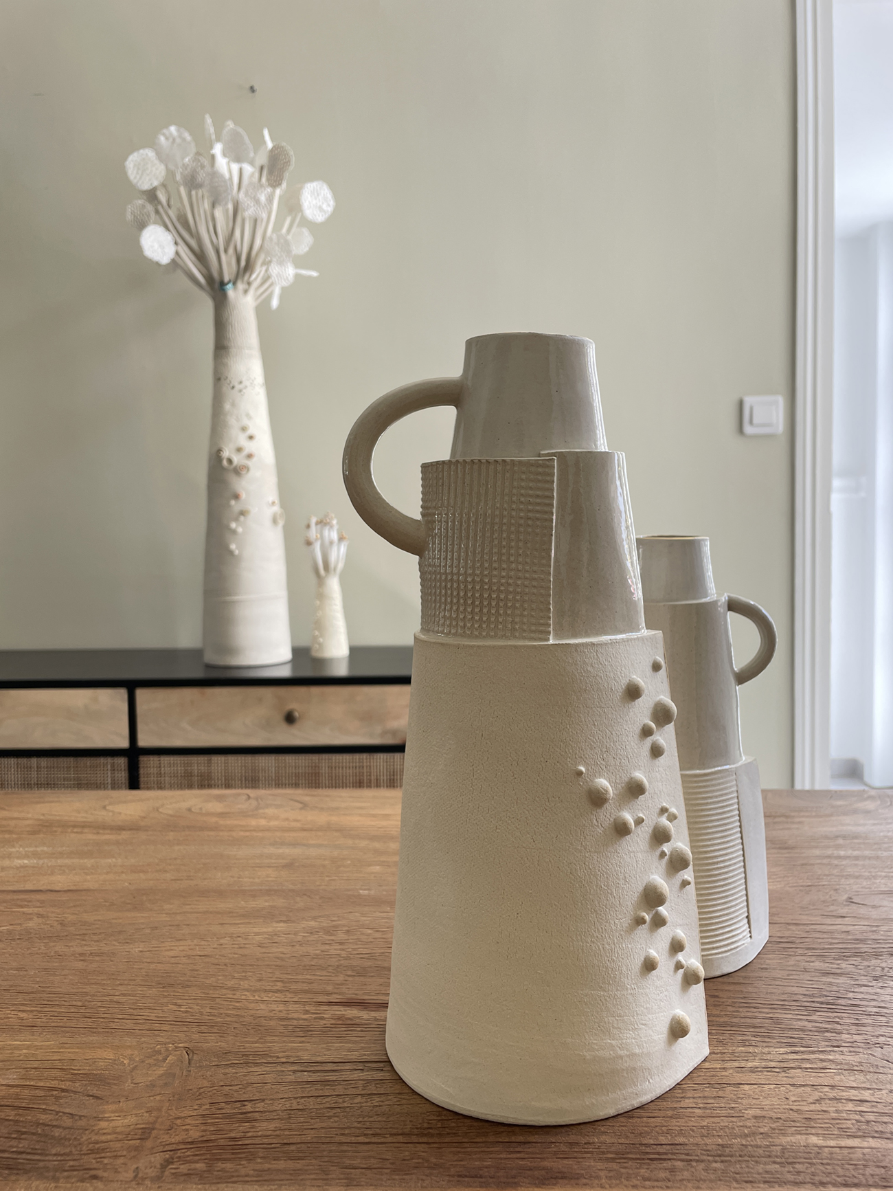 Picture of 'white Baopots' piece